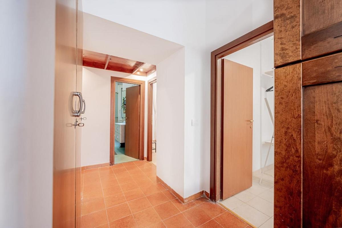 Analu Apartment *